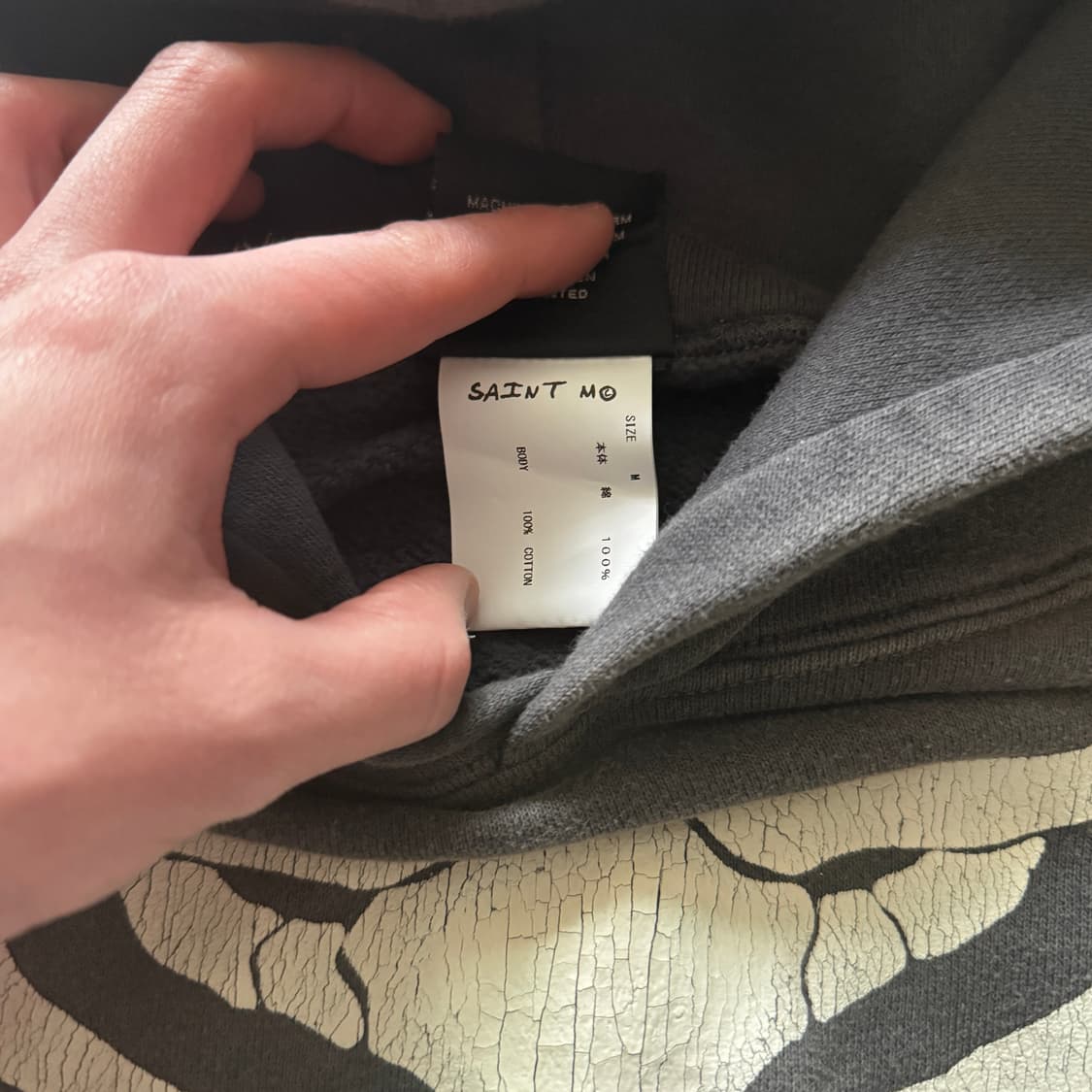 세인트미카엘 후드티 상품이미지4