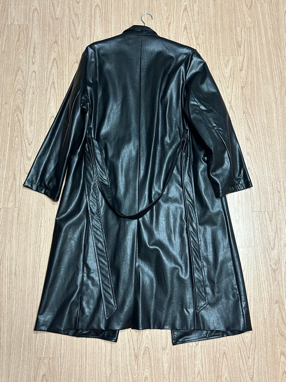 라퍼지포우먼 버핑레더 오버핏 롱 트렌치 코트_블랙(M) 가죽코트/던스트 상품이미지2