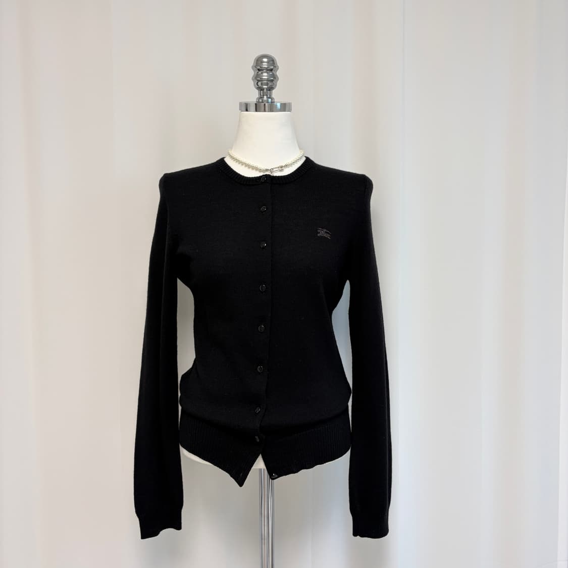 버버리 런던 울 가디건 블랙 상품이미지3