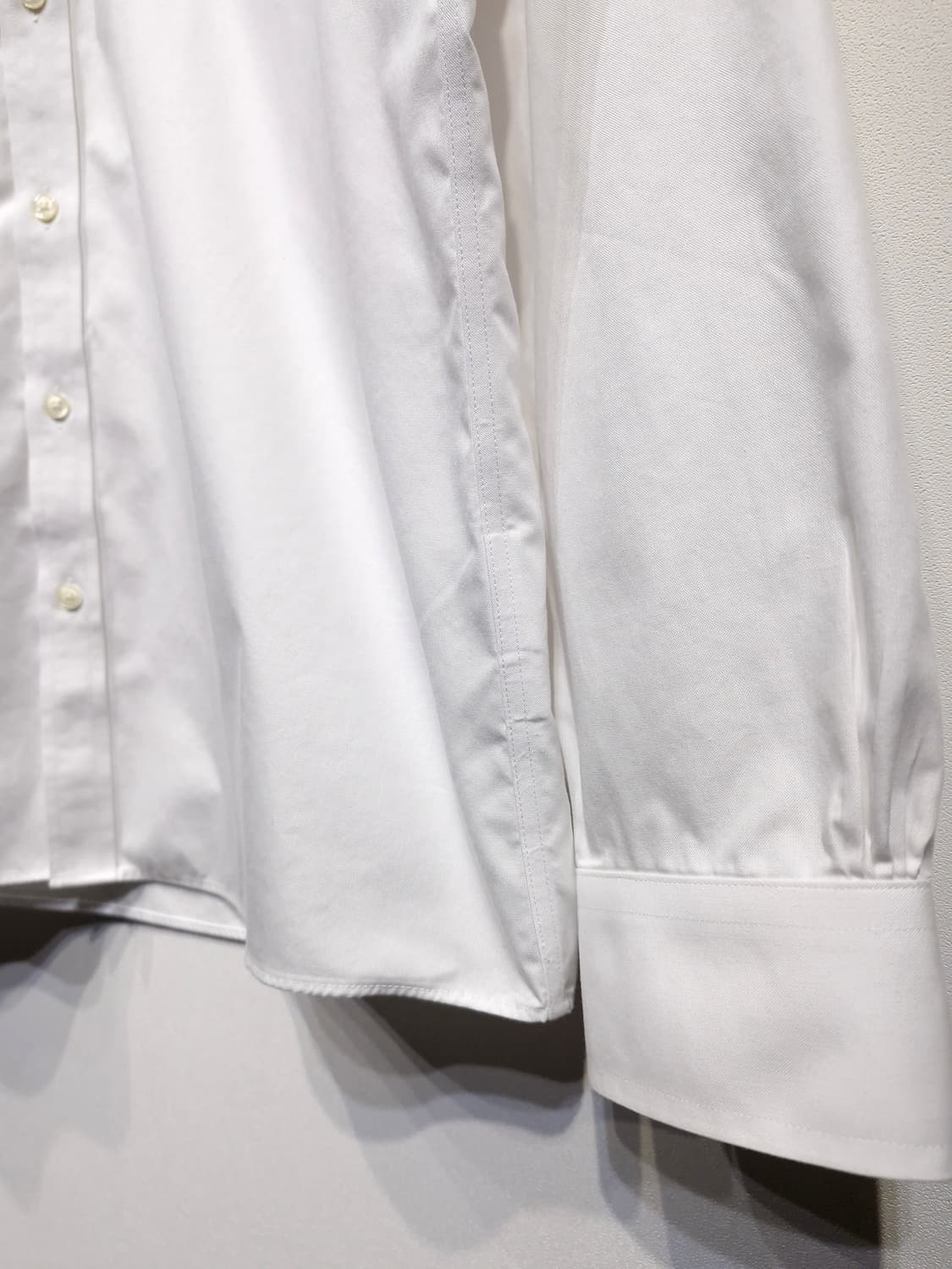 브룩스브라더스 밀라노핏 화이트 셔츠(16-4/5) 상품이미지4