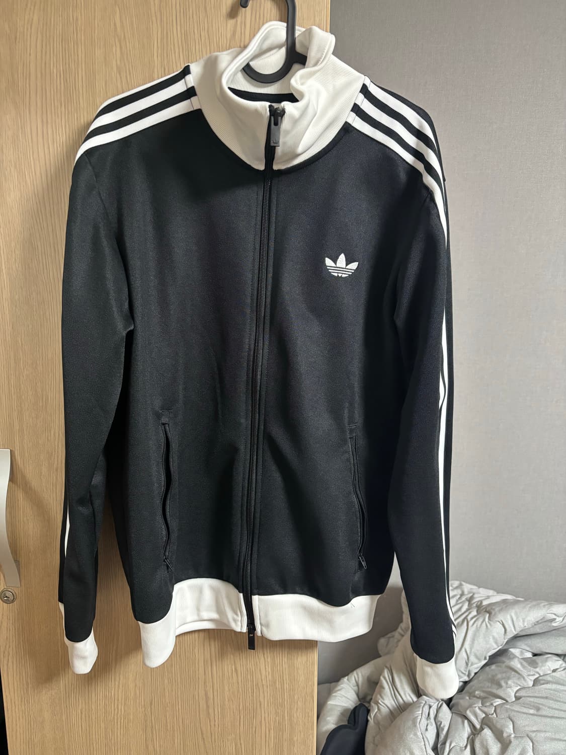 아디다스 클래식 트랙탑 블랙 상품이미지3