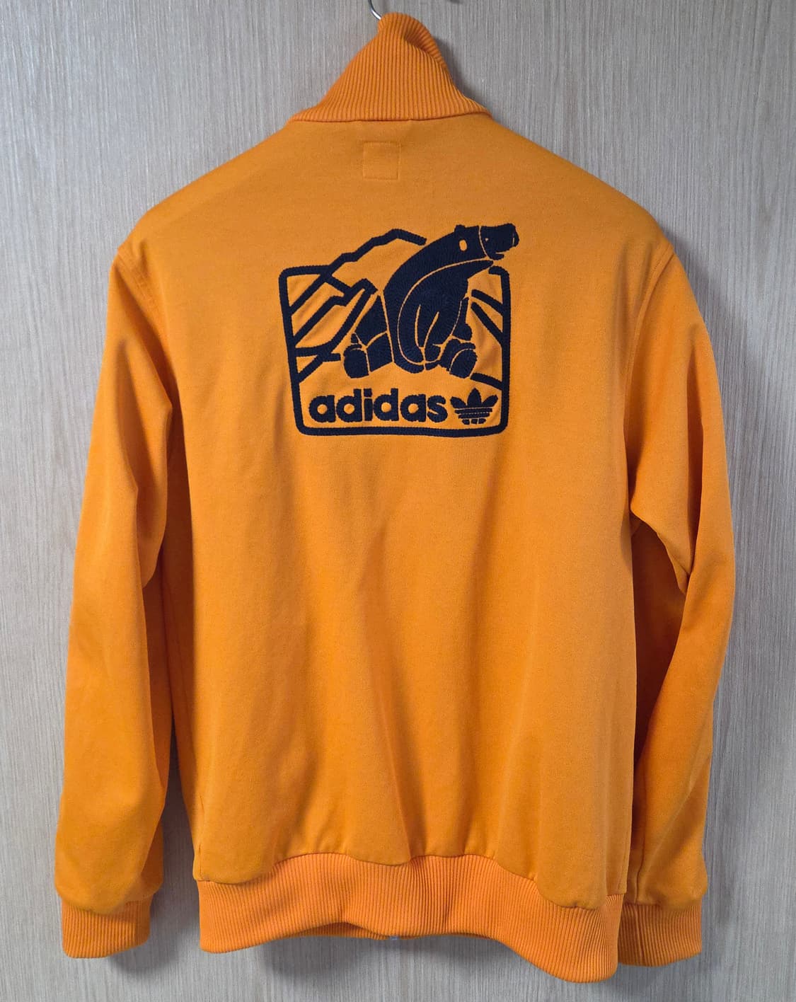 (착샷) 아디다스 폴라베어 져지 트랙탑  상품이미지5