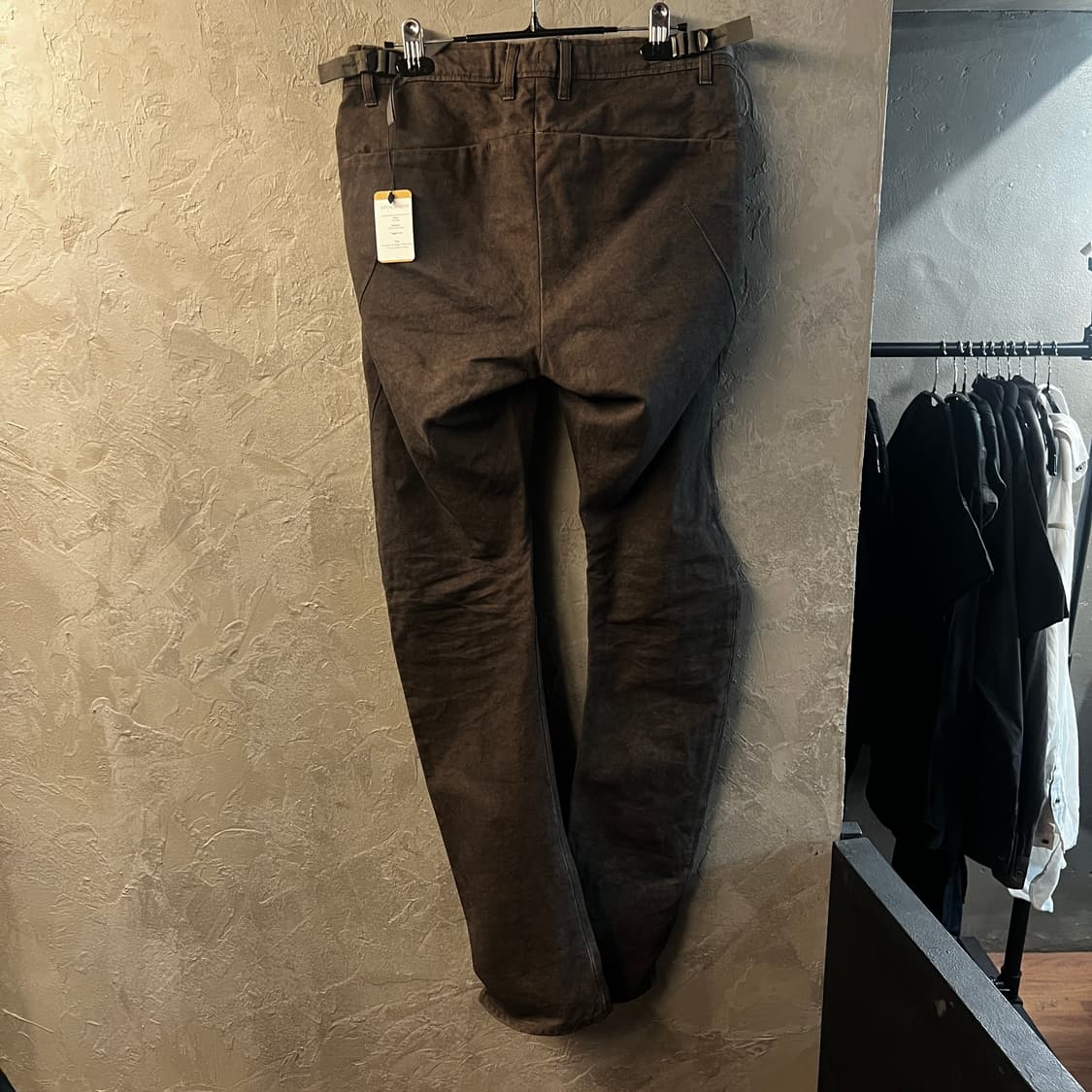 어태치먼트 커브드 조퍼스 팬츠 상품이미지2