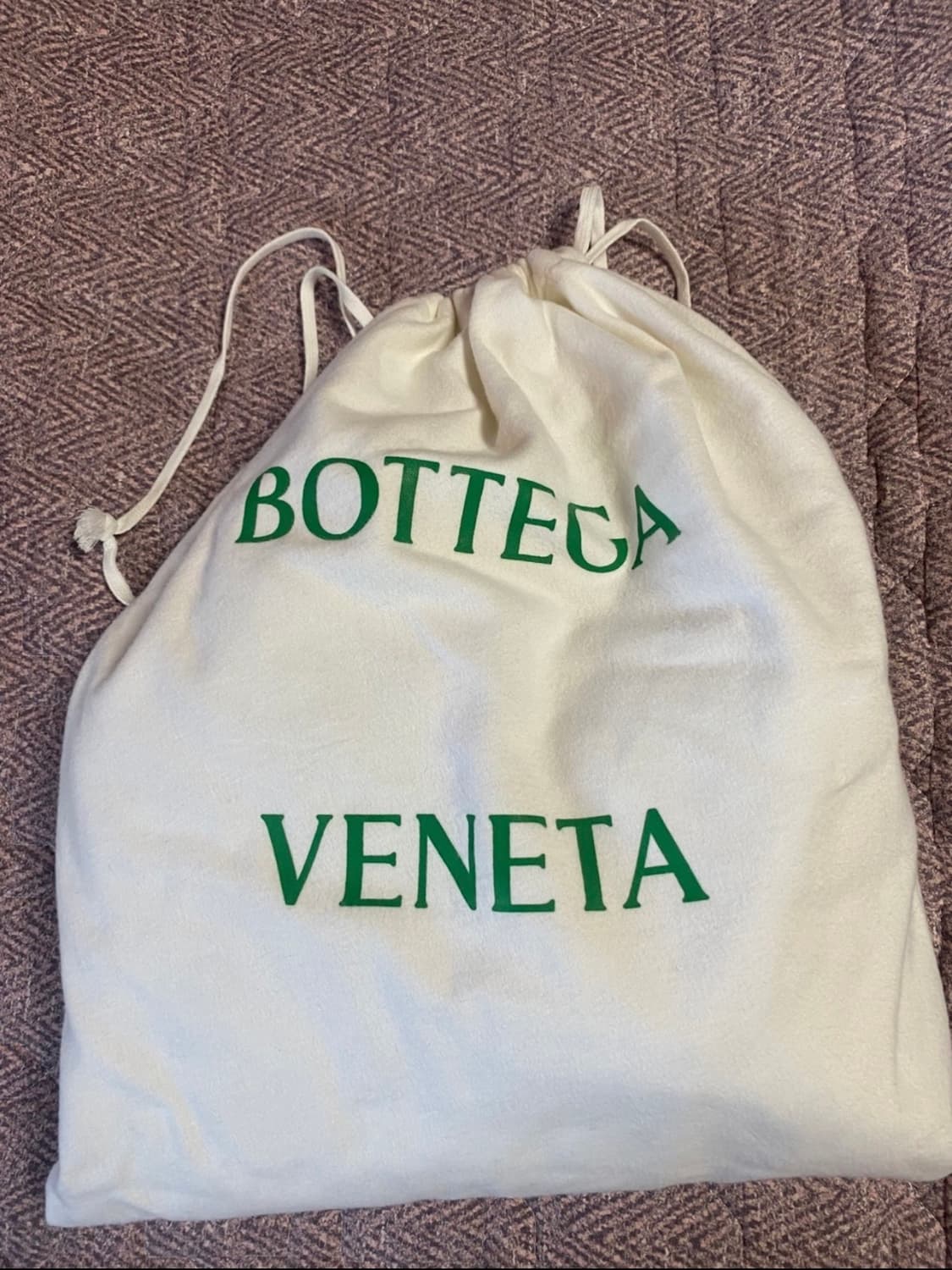 보테가 사슴가죽 가방 상품이미지5