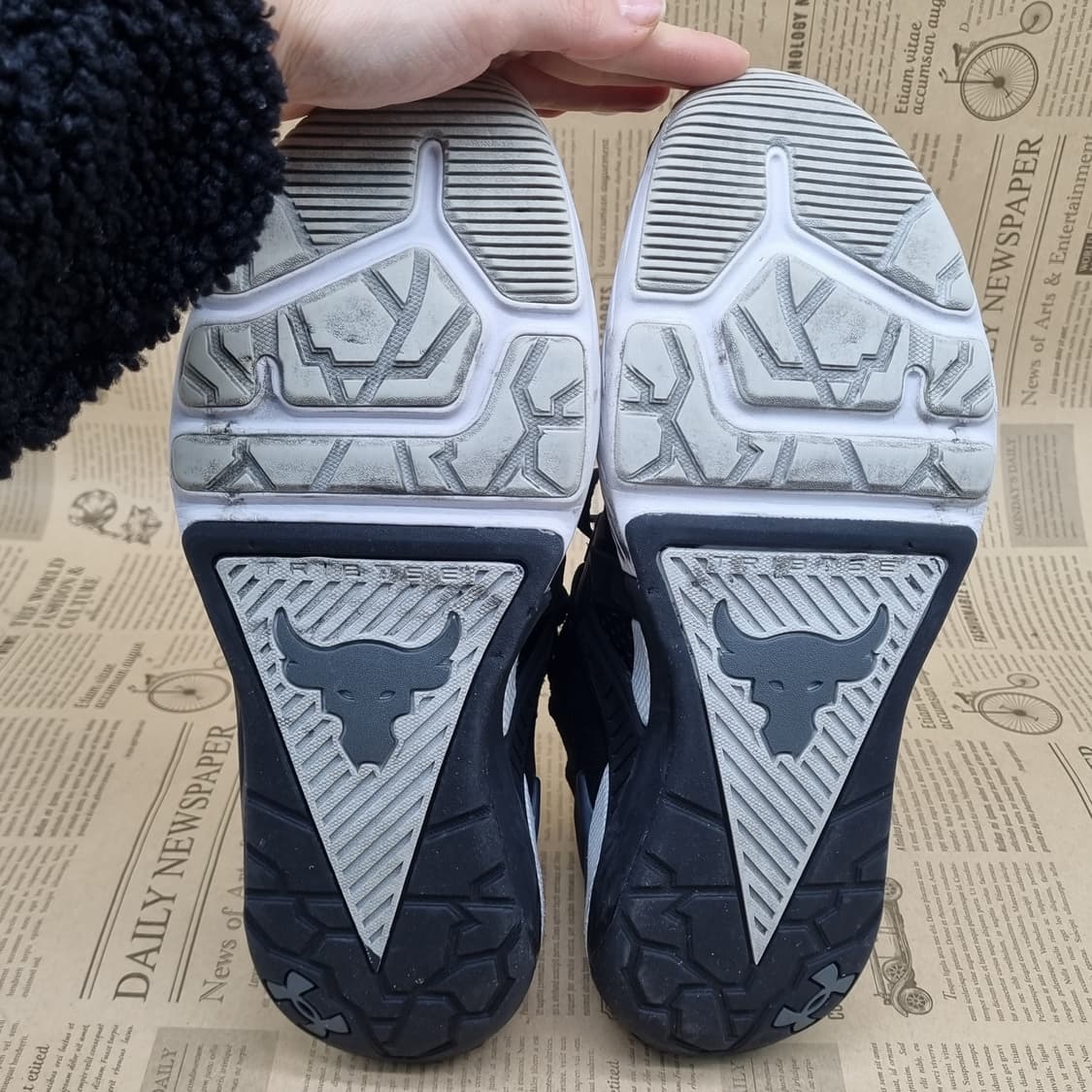 언더아머 프로젝트락4 남성운동화290 상품이미지3