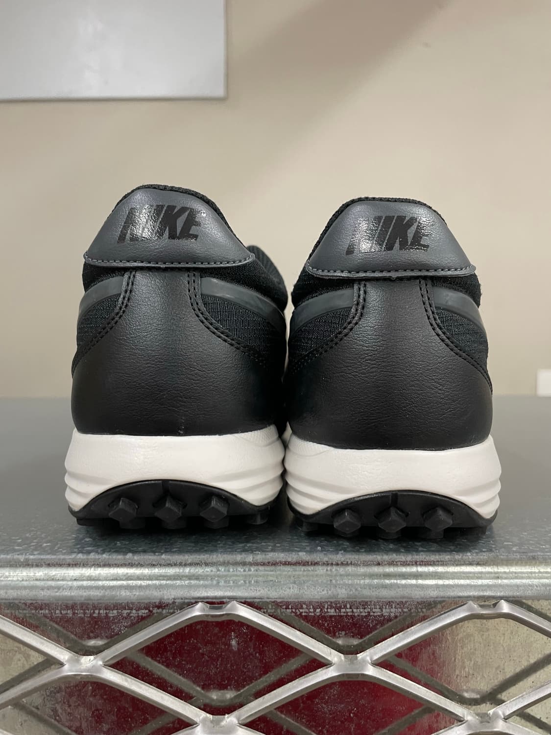 나이키 루나 몽 로얄 275 상품이미지3