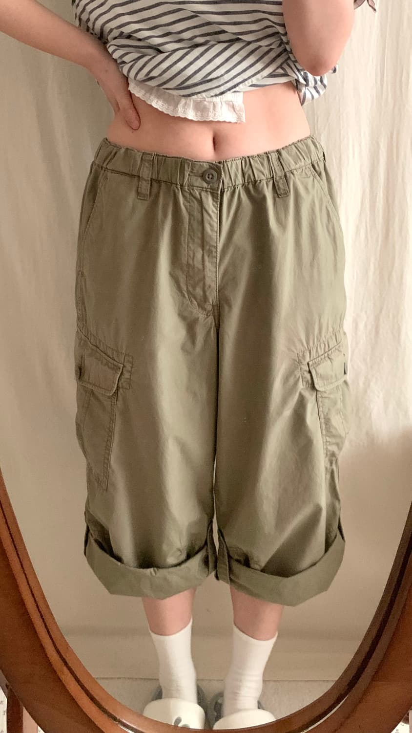 유니클로 카키 버뮤다 팬츠 상품이미지3
