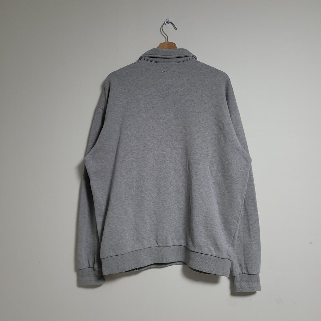 (100) KANGOL 캉골 그레이 하프집업 맨투맨 상품이미지5