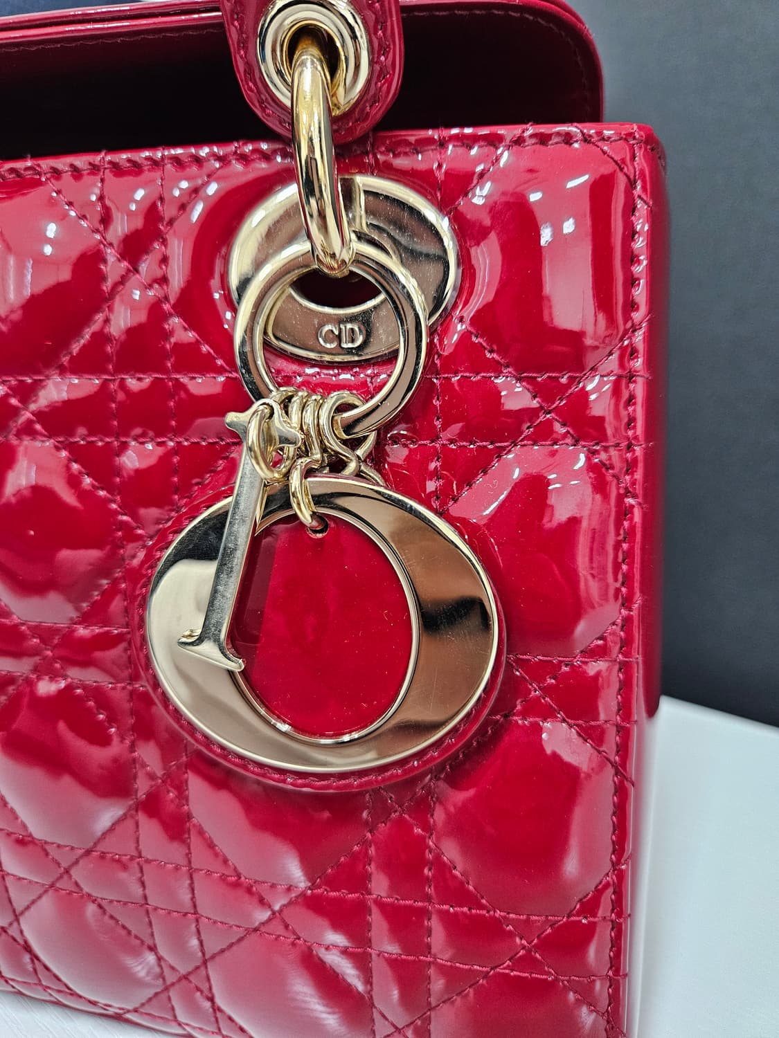디올 레이디백 미니 체리 레드 (S급 새상품급) 영수증 포함 풀구성 상품이미지7