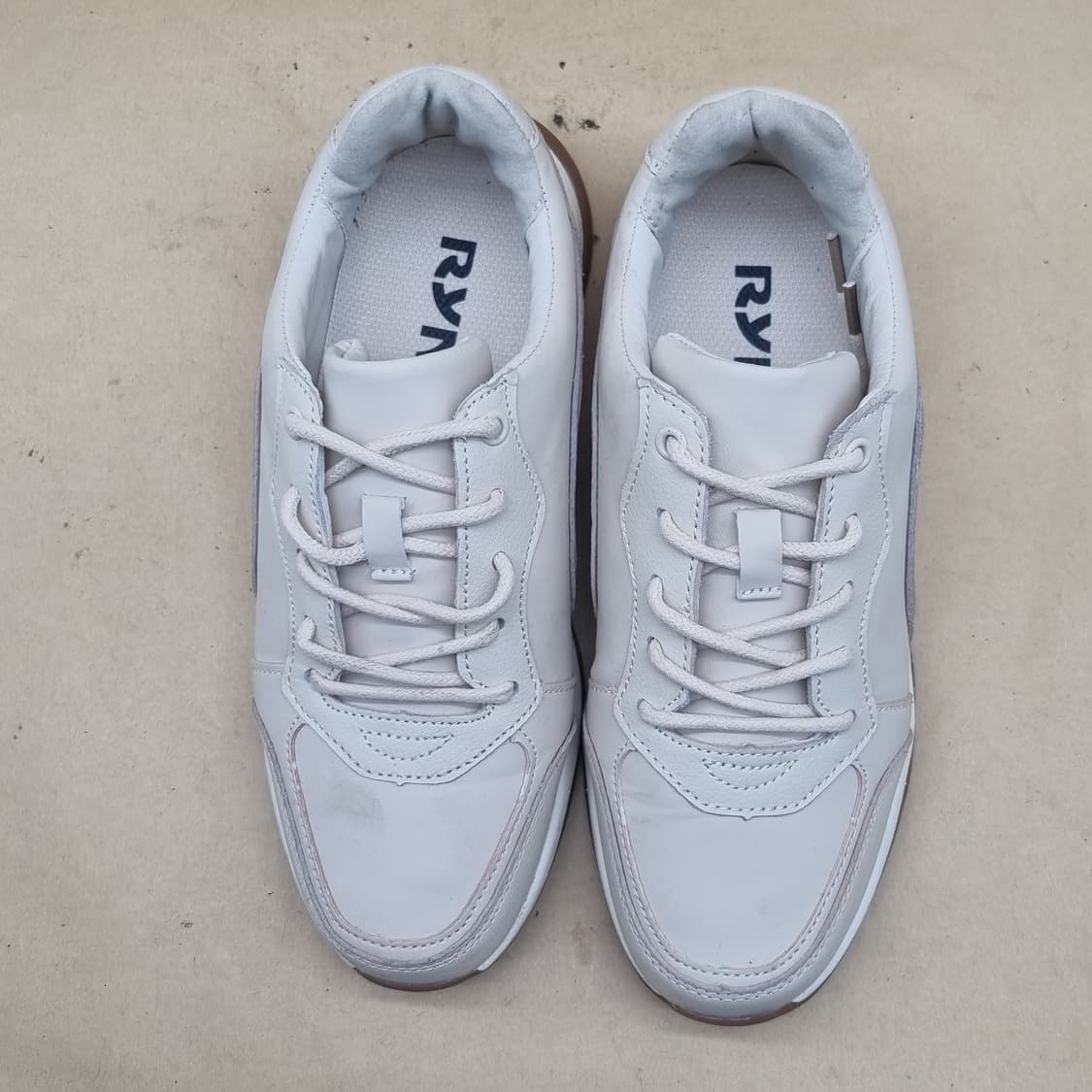 RYN 여성 데일리 스니커즈 240 상품이미지2