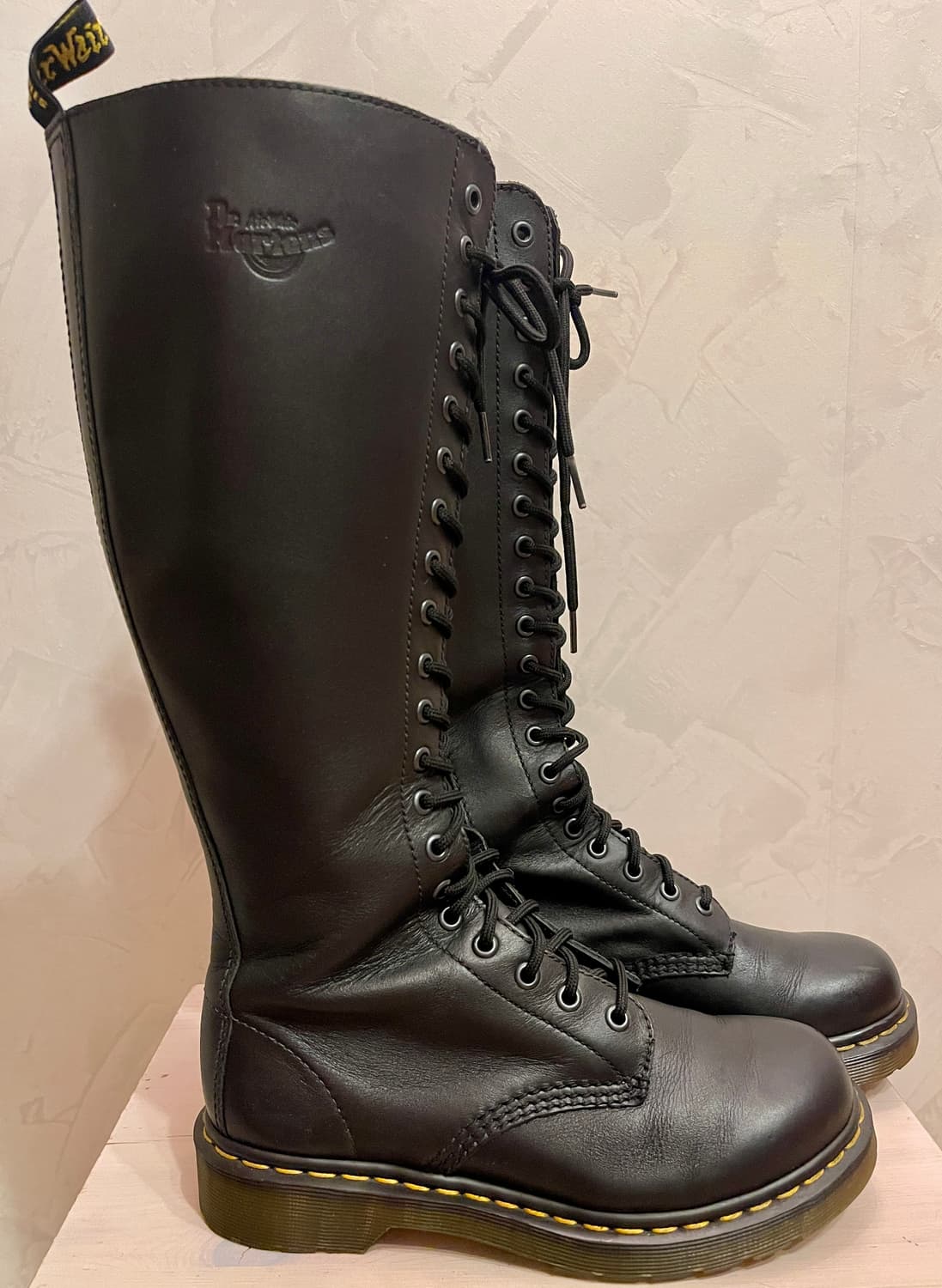 닥터마틴 1B60 20홀 롱 부츠 38사이즈(240mm) 상품이미지2