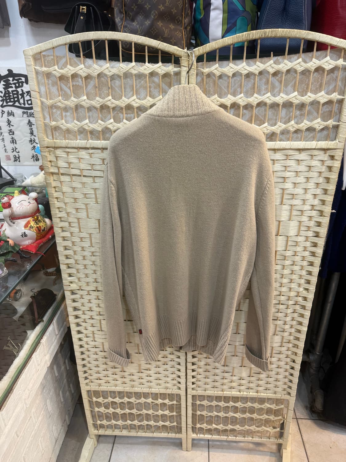 50/105 정품 돌체앤가바나 니트집업 팝니다 상품이미지8