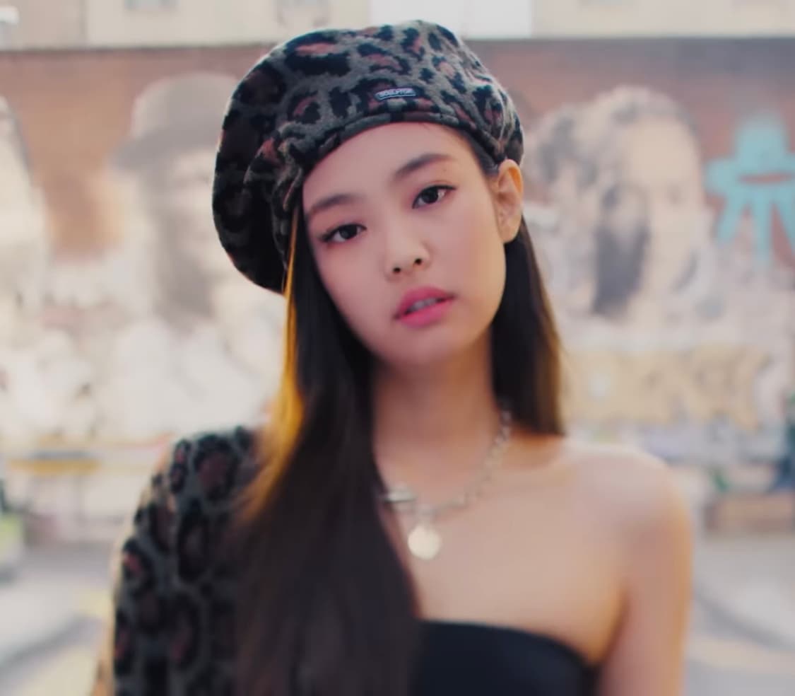 💖최저가격💖[새상품] 제니 solo 뮤비착장 레오파드 가디건 상품이미지4