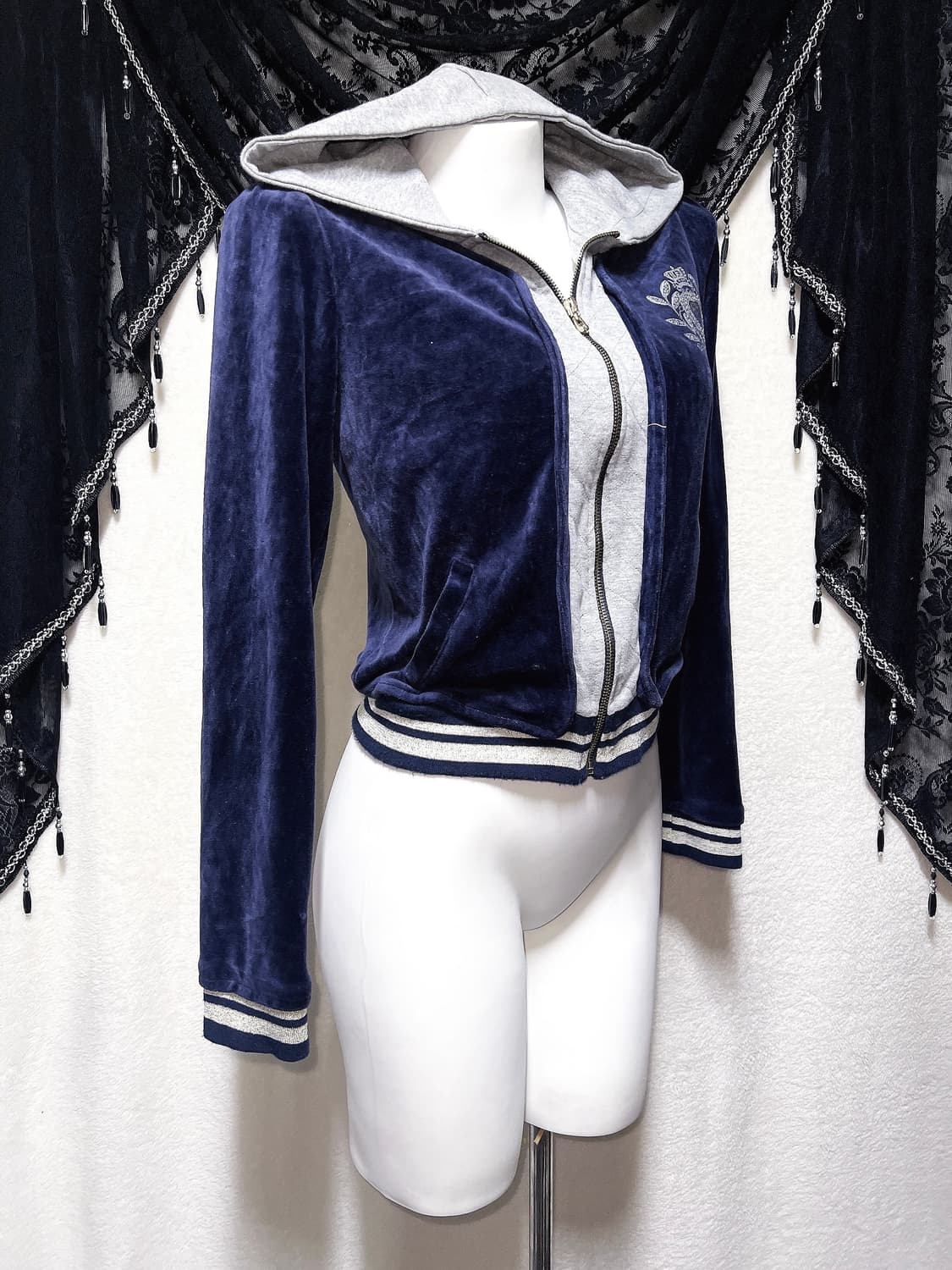 오네갸루 y2k 와투케 펑크 시부야 쥬꾸깔 큐빅 벨벳 후드 집업 핀터 상품이미지6