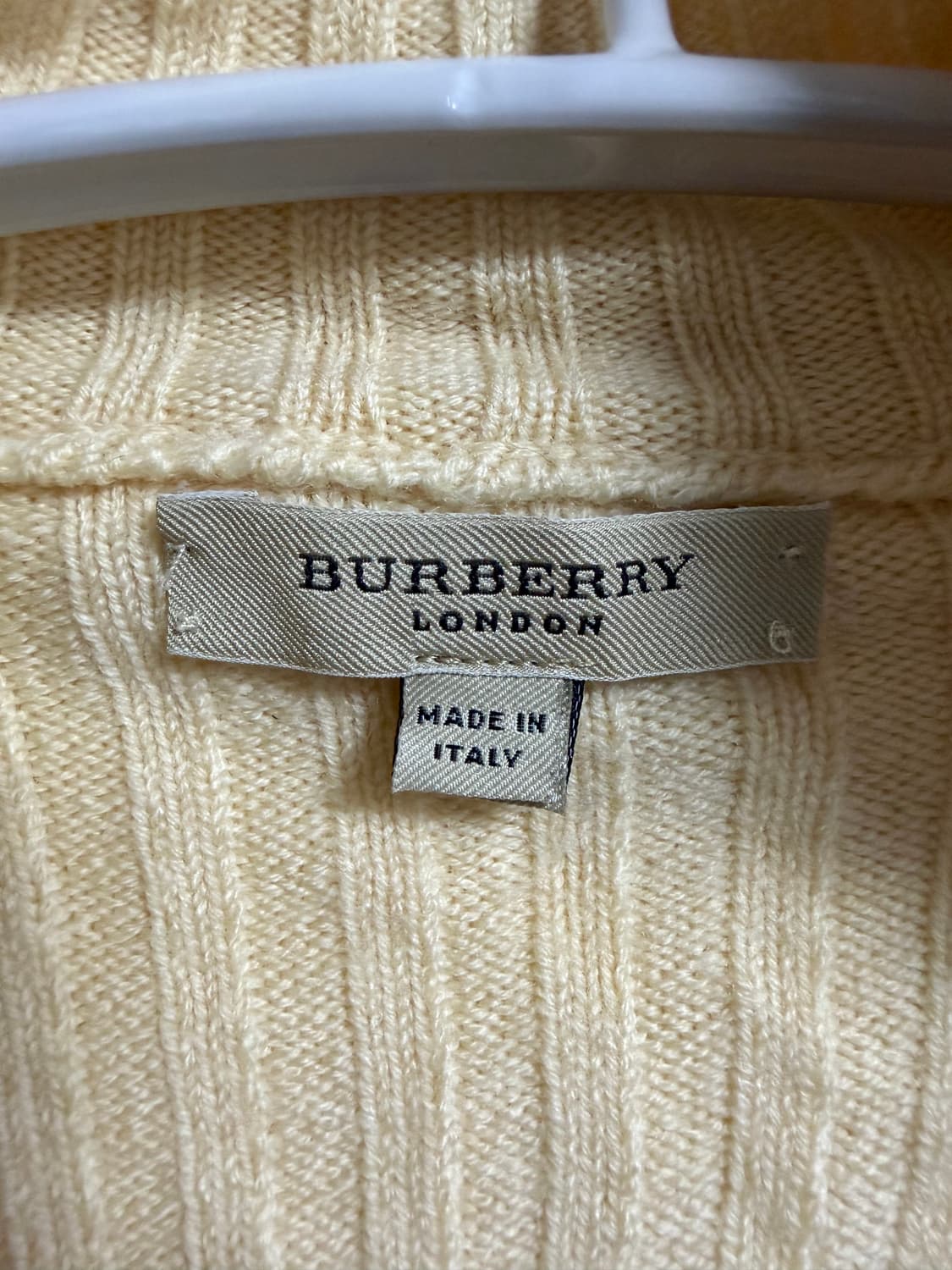버버리 런던 메리노 울 집업 니트 가디건 상품이미지3