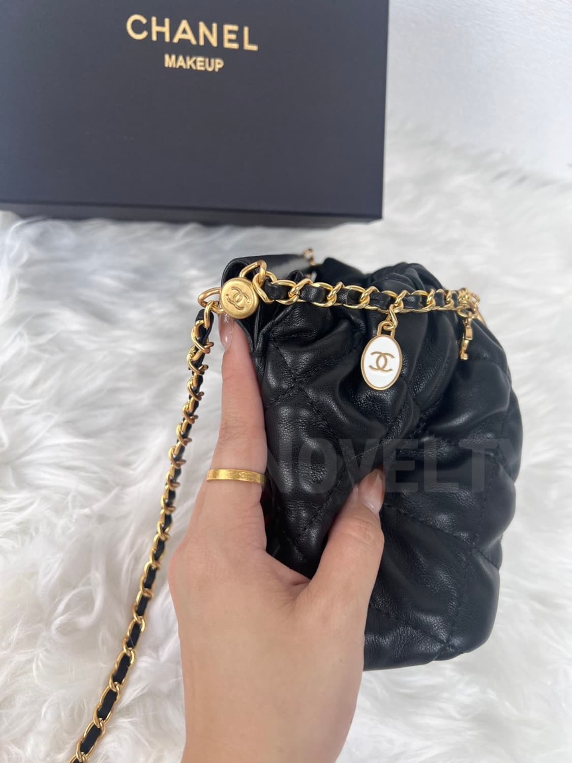 샤넬 쥬얼리 버킷백 복조리백 샤넬 참 VIP 기프트백 상품이미지5