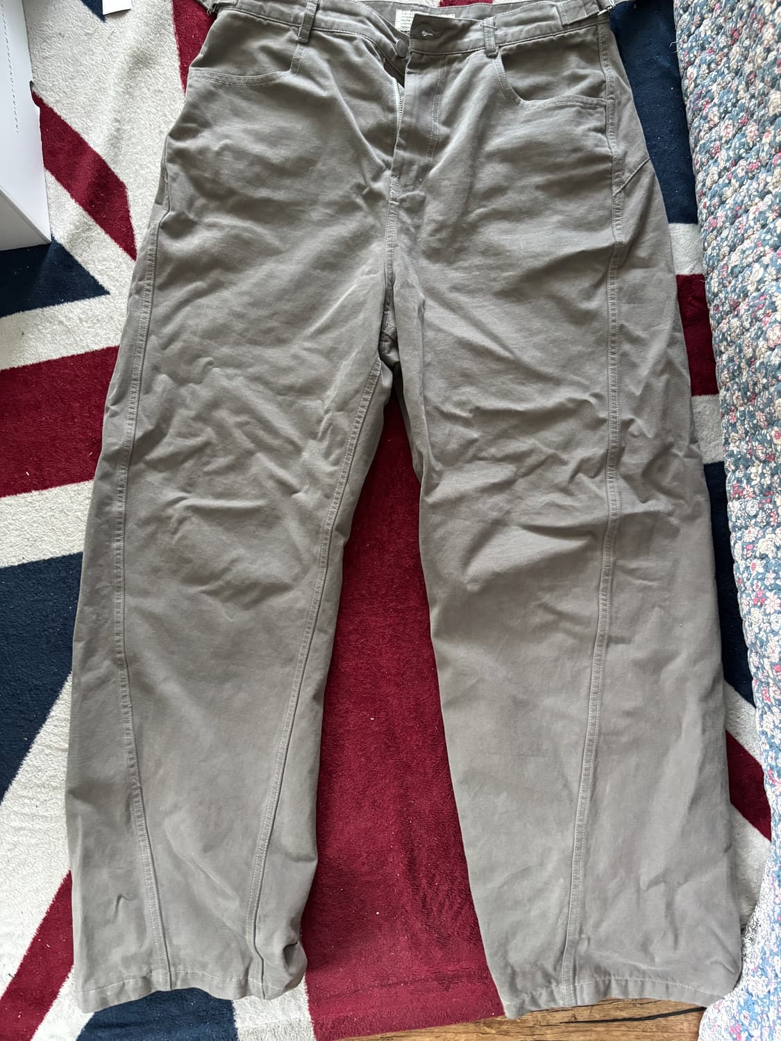 다이브인 커브드 치노팬츠 (라이트그레이) 상품이미지1