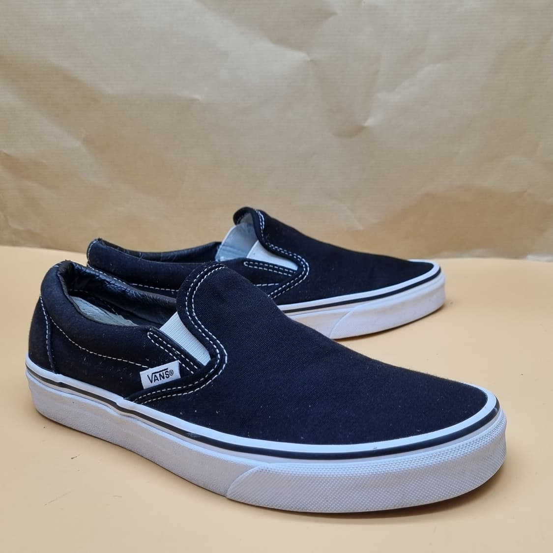 반스 클래식 블랙 슬립온250 상품이미지1