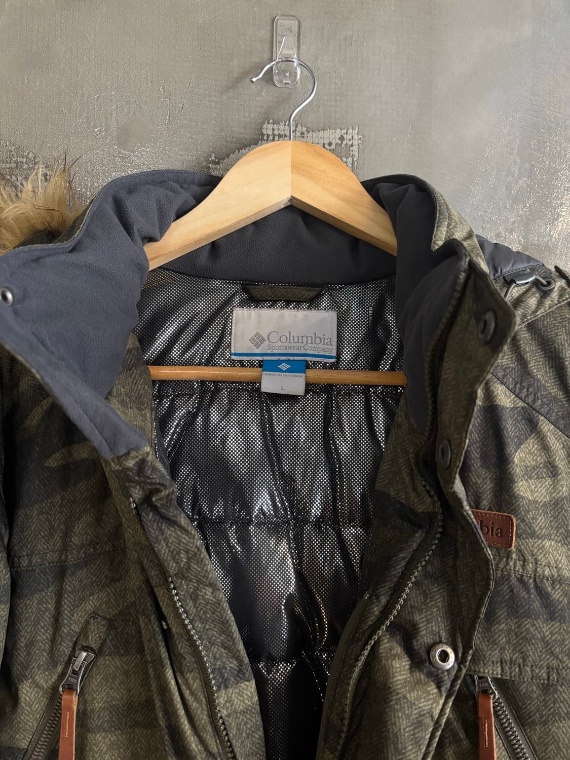 콜럼비아 카모 패딩 L 상품이미지5