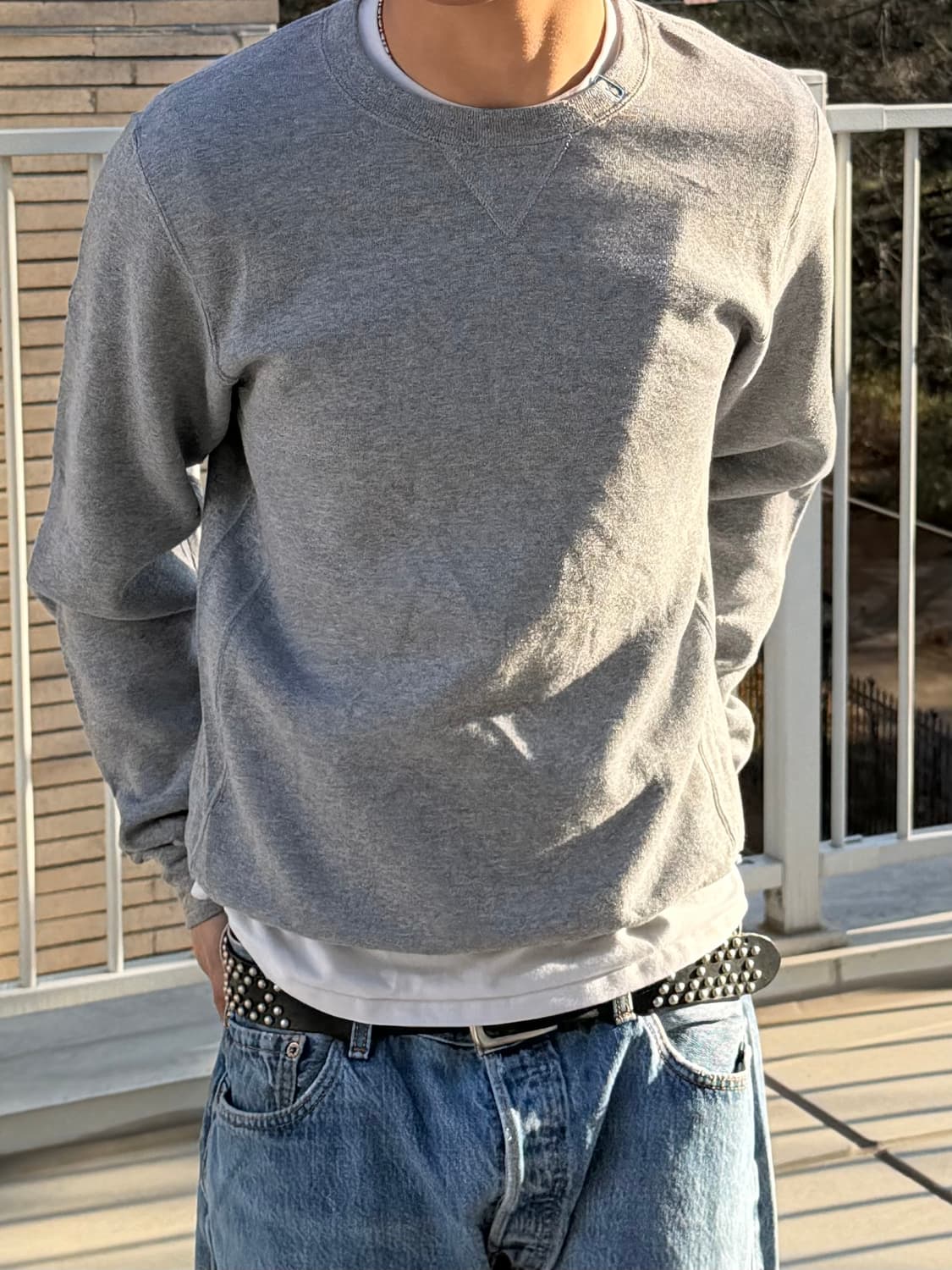 러셀 맨투맨 상품이미지1