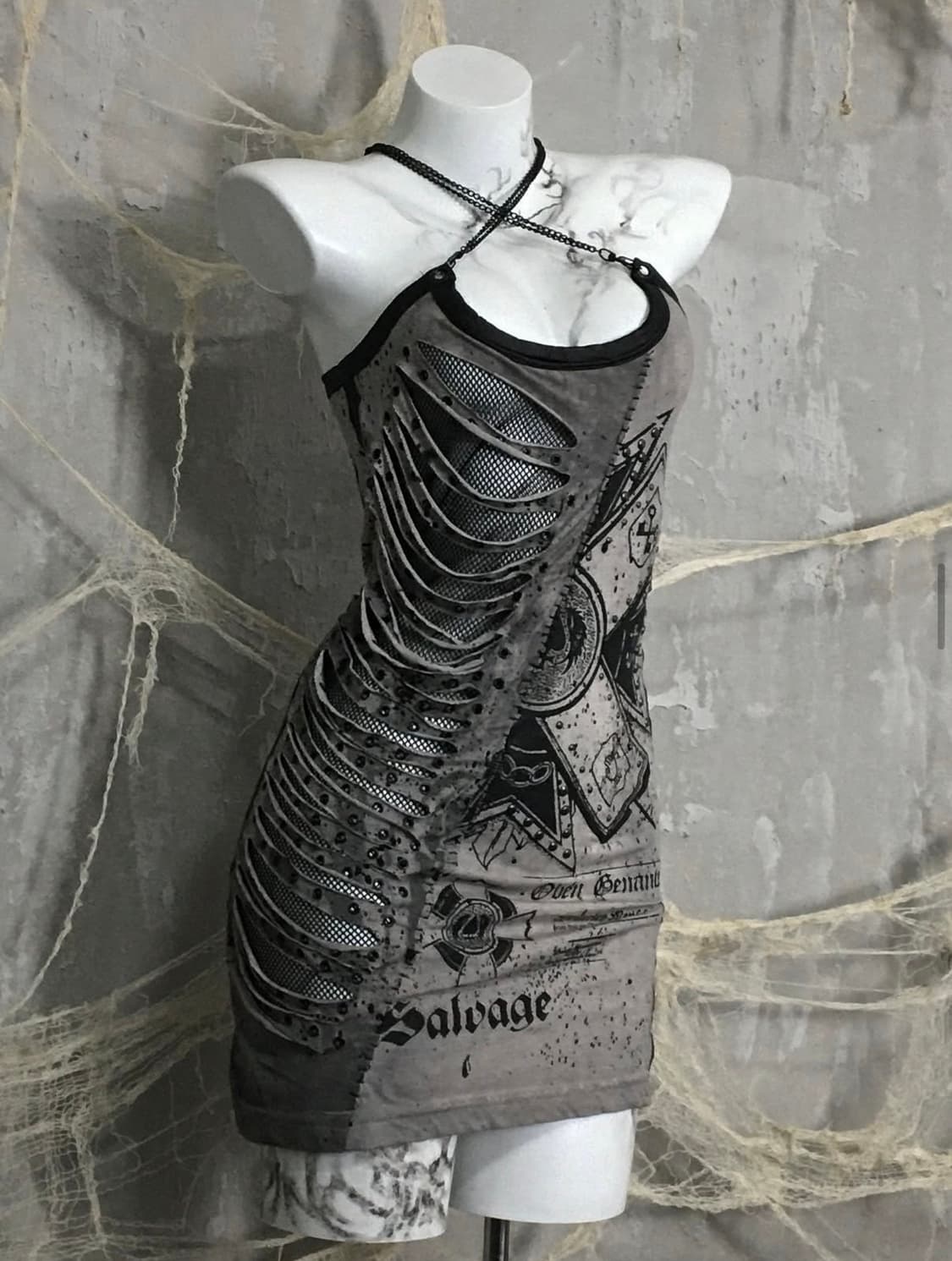 Salvage Chain Detail Onepiece 상품이미지1