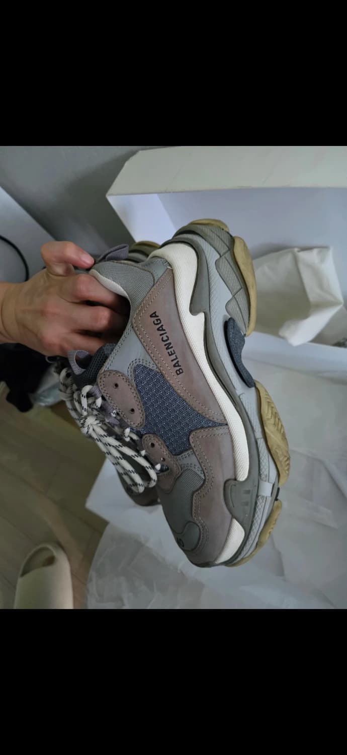 발렌시아가 트리플S 그레이 40(265~270) 상품이미지2