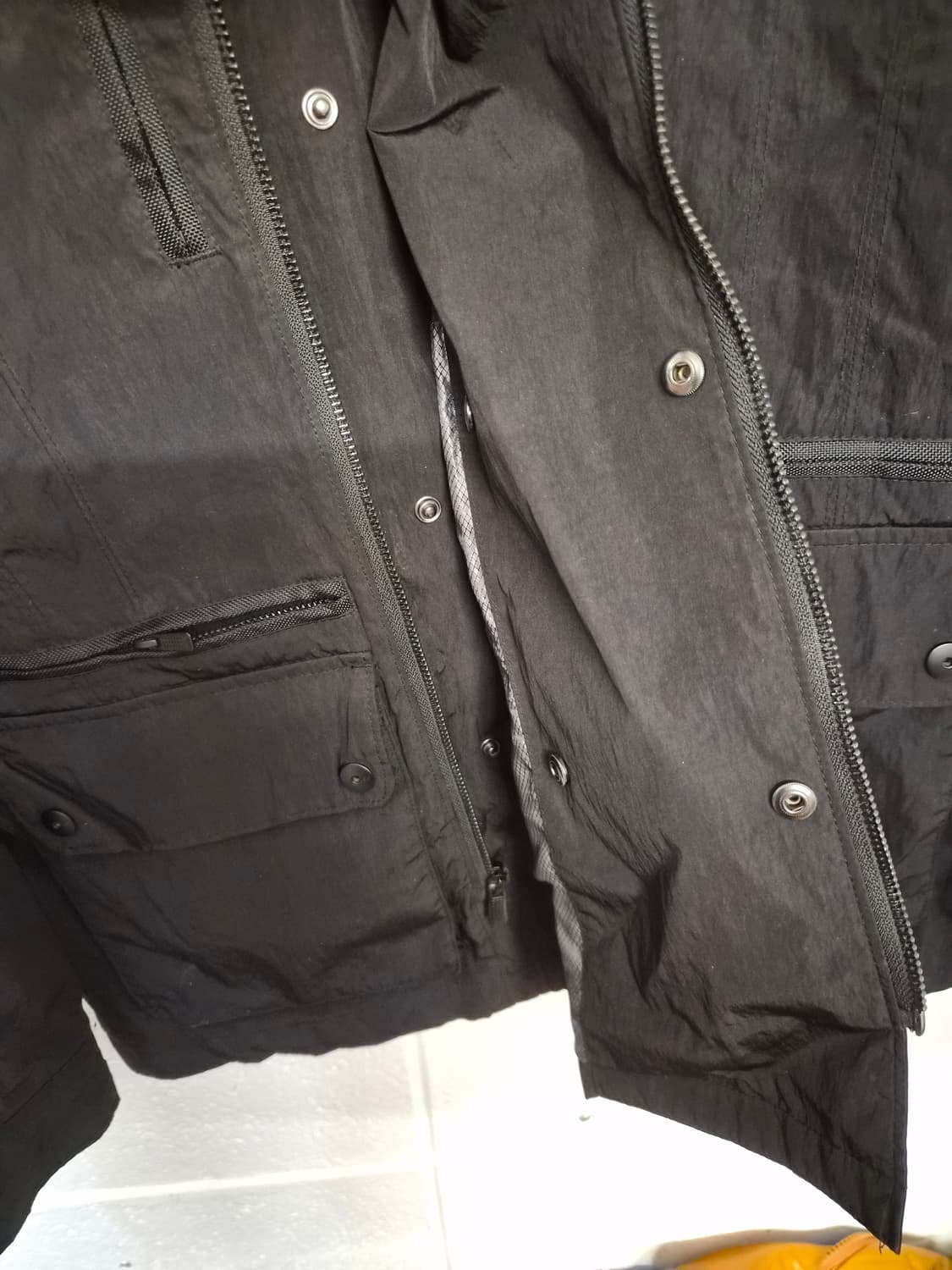 L) CK ONE 캘빈클라인 하이넥 자켓 팝니다 상품이미지4