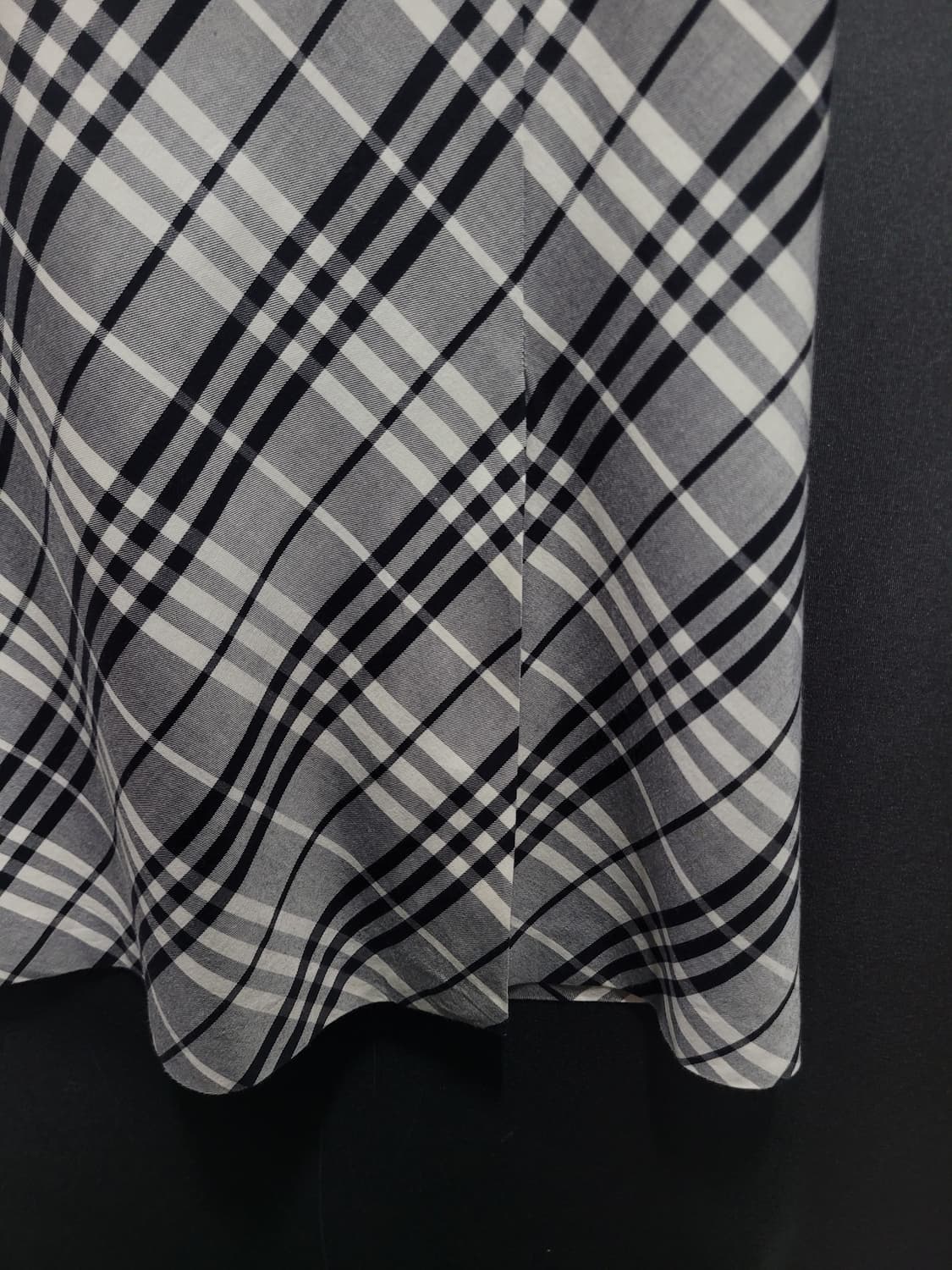 Burberry 버버리 체크 슬리브리스 원피스 상품이미지3