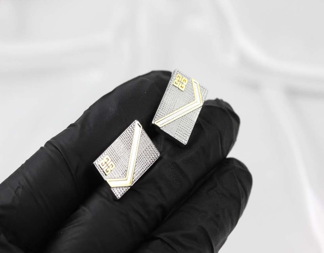 지방시 A+등급 남자 명품 커프스 상품이미지6