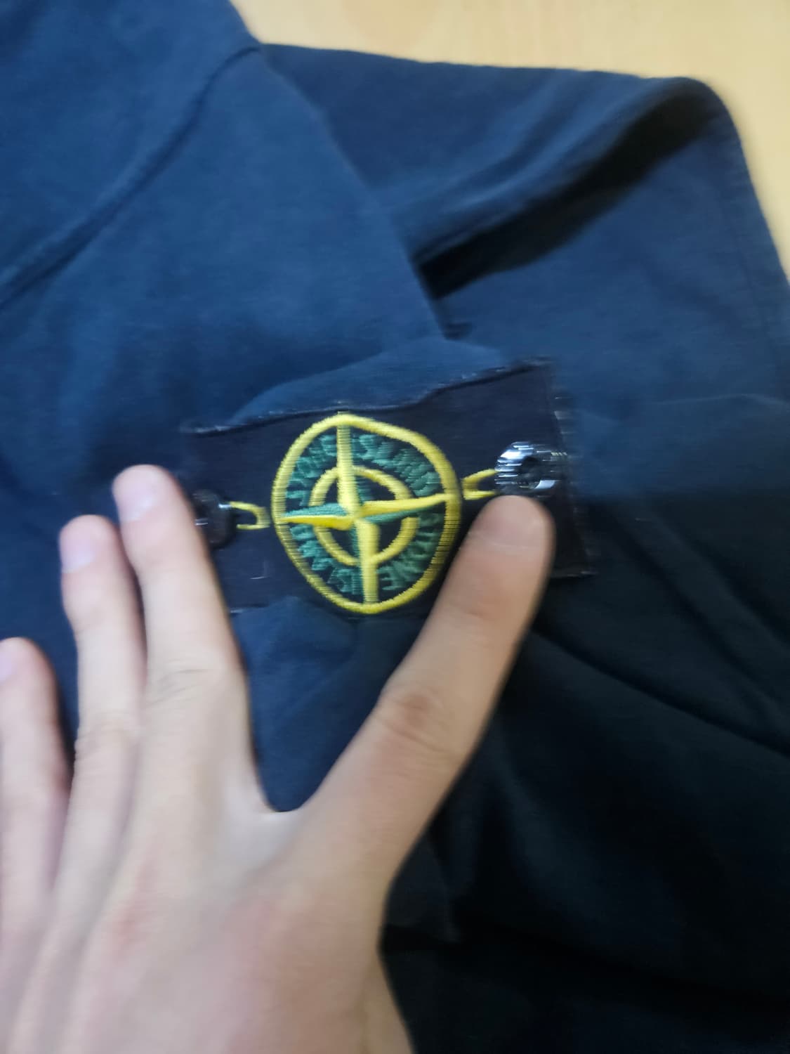 정품) 스톤아일랜드 포켓 롱슬리브 L사이즈 상품이미지3