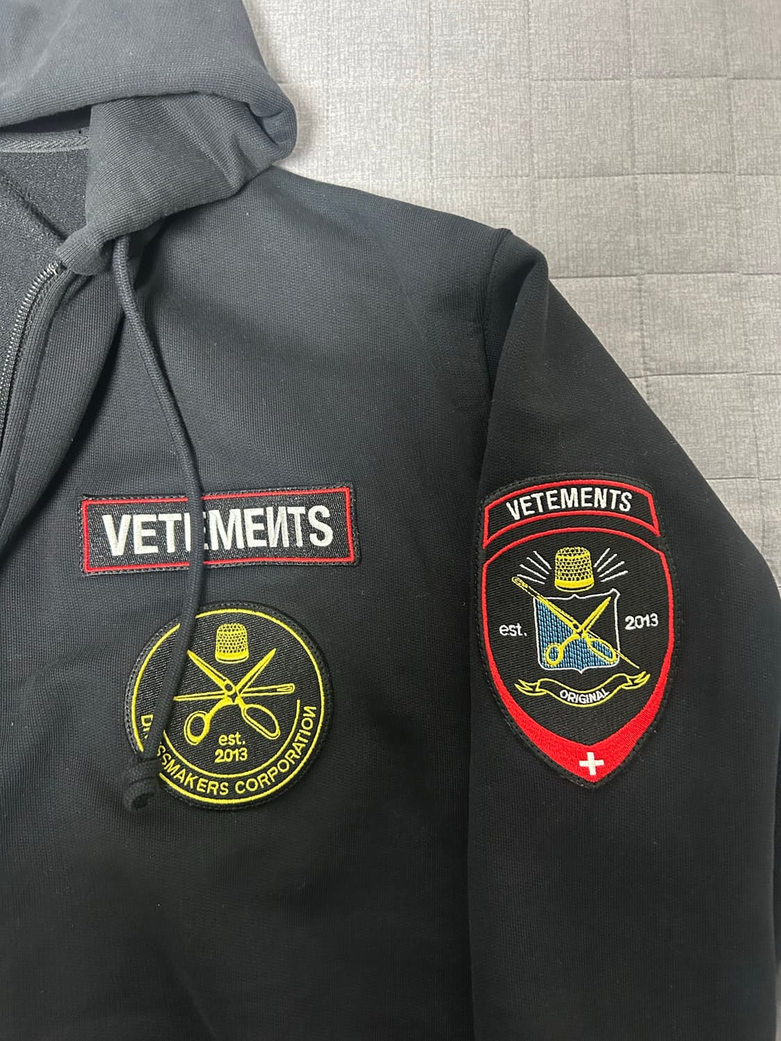 [XS] 베트멍 폴리스 패치 후드집업 티셔츠 상품이미지2