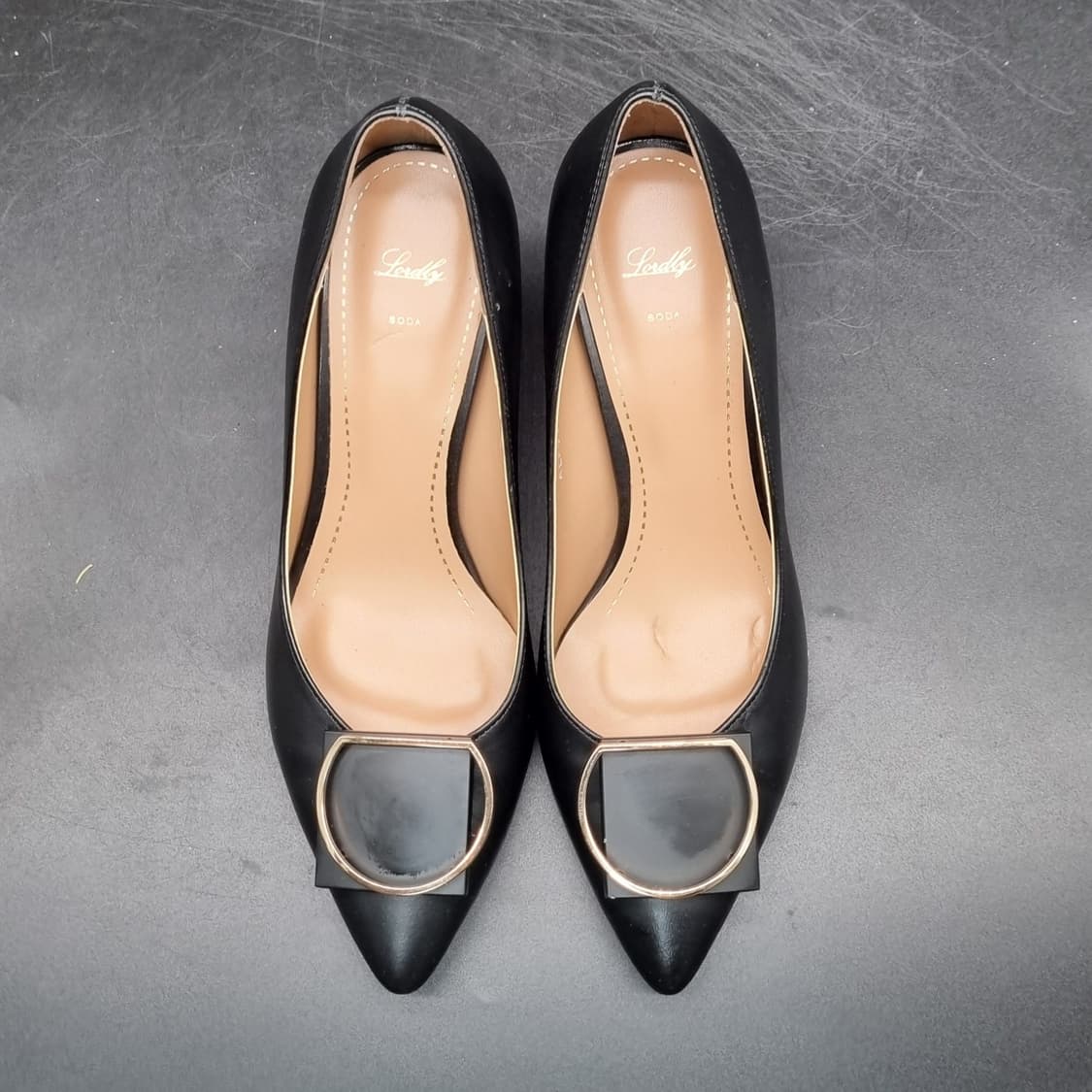 소다 블랙 여성펌프스힐 실사이즈225(굽7). 상품이미지2