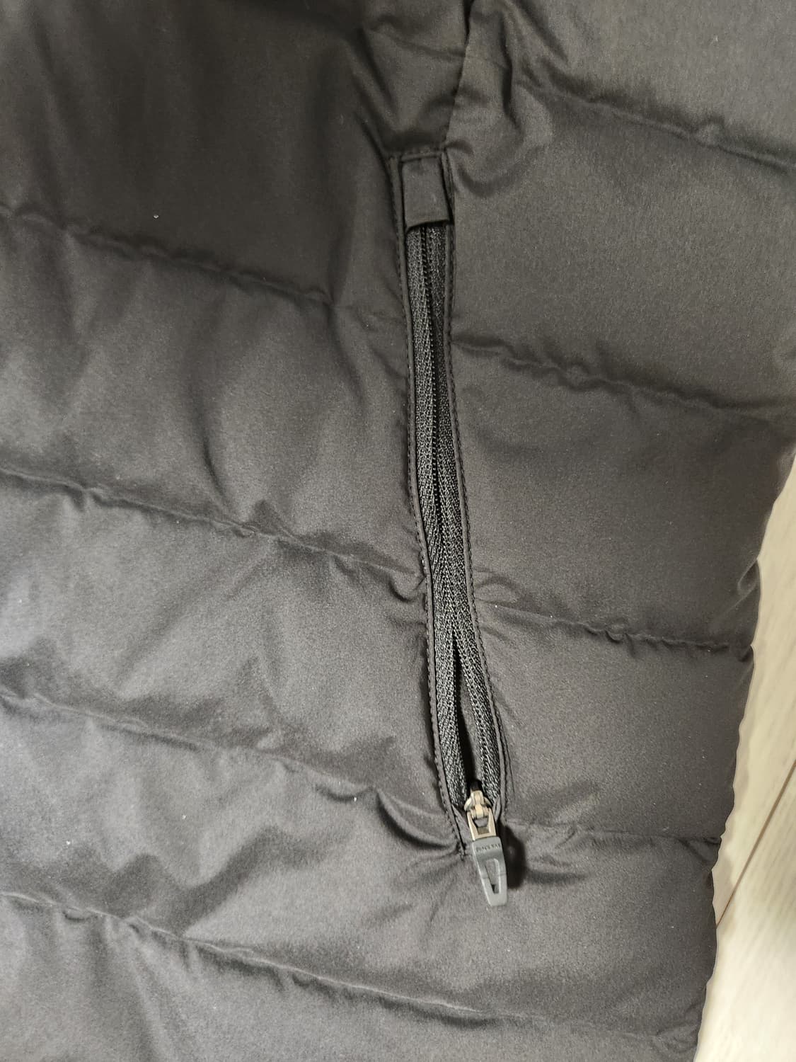 블랙야크 L켈리 다운 자켓 사이즈95(m)

스포츠웨어/아우터/구스다운점 상품이미지4