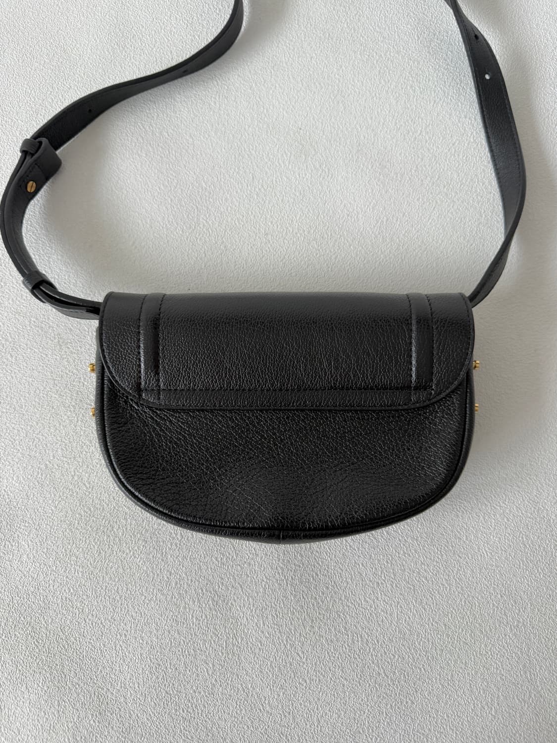 레이드백(LAIDBACK) 레더 크로스백 상품이미지3