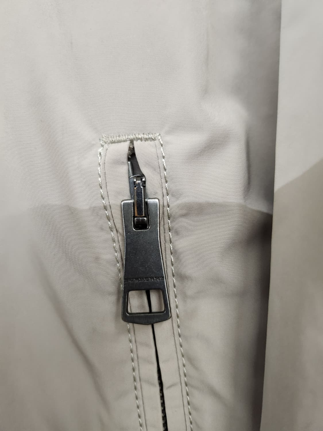 버버리 사파리  하프 패딩 상품이미지3