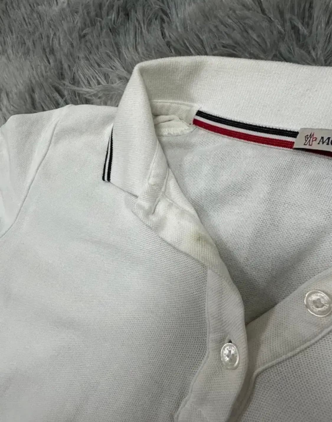 몽클레어 카라티 판매합니다 상품이미지3