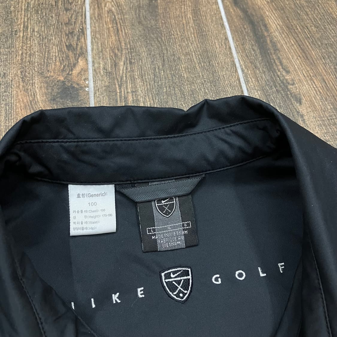 나이키 올블랙 바람막이 자켓  상품이미지5