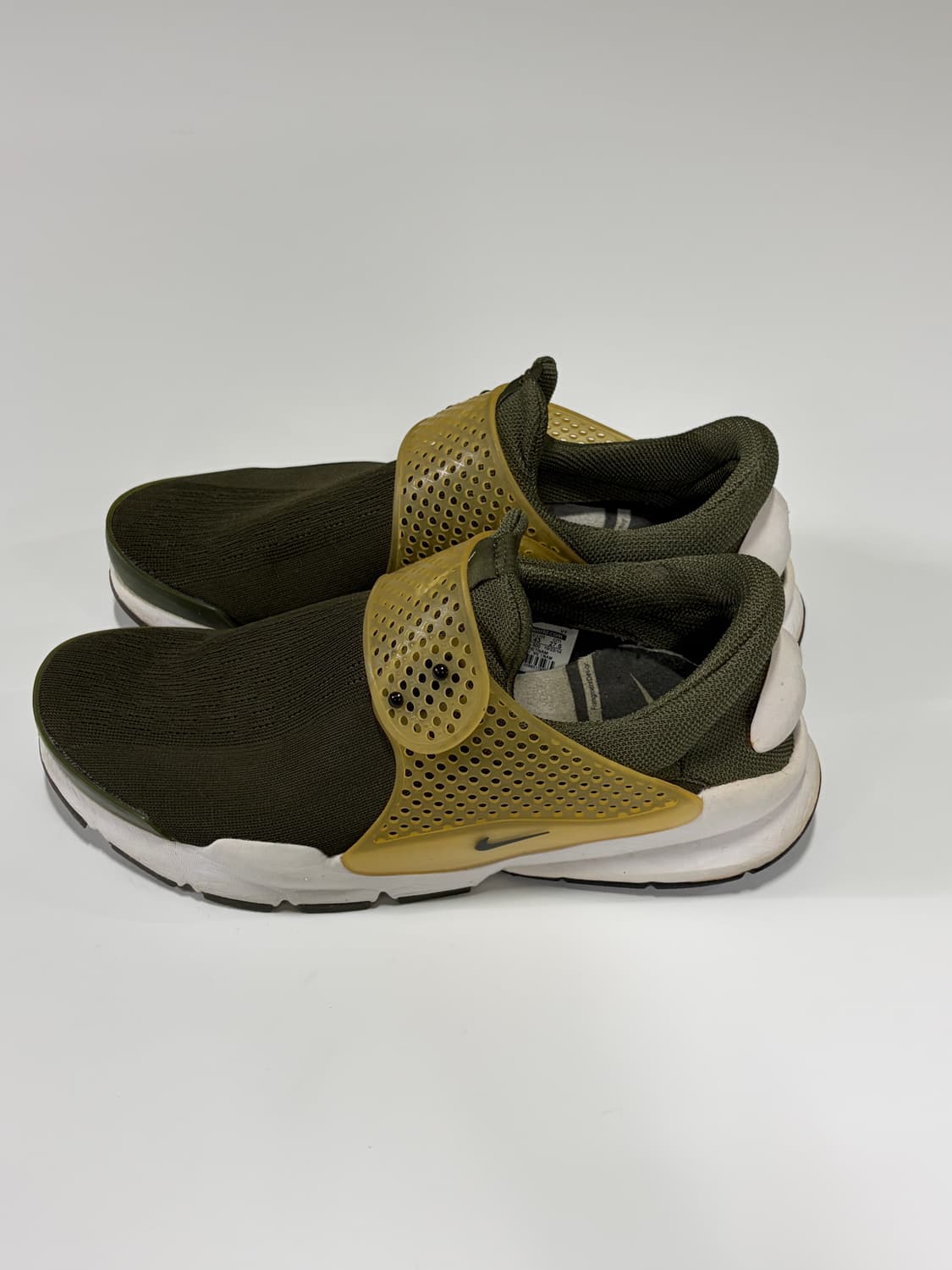 나이키(Nike) X 프라그먼트(Fragment) 삭다트 올리브 상품이미지2