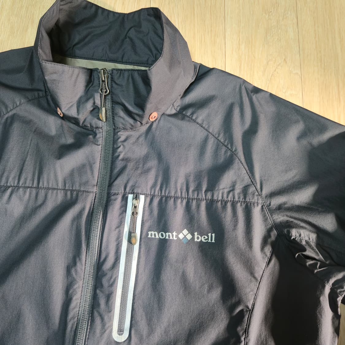L) 몽벨 윈드스토퍼 다크그레이 바람막이 자켓 상품이미지2