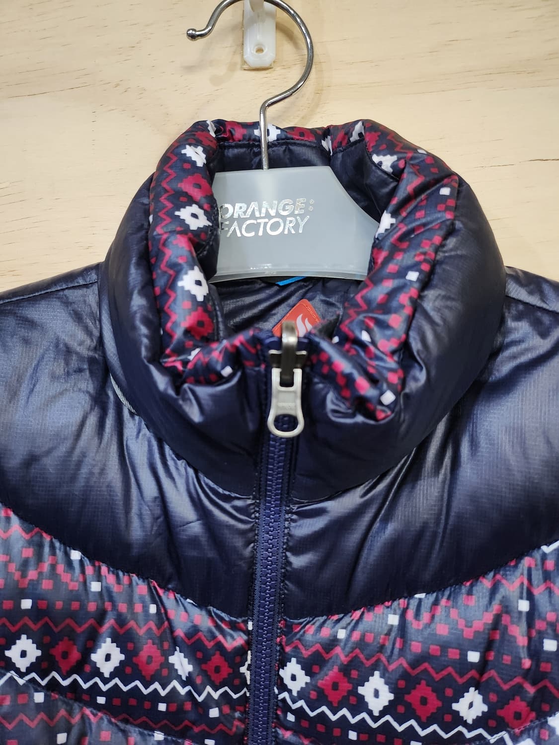 674) 콜롬비아 패턴 구스 패딩 상품이미지4