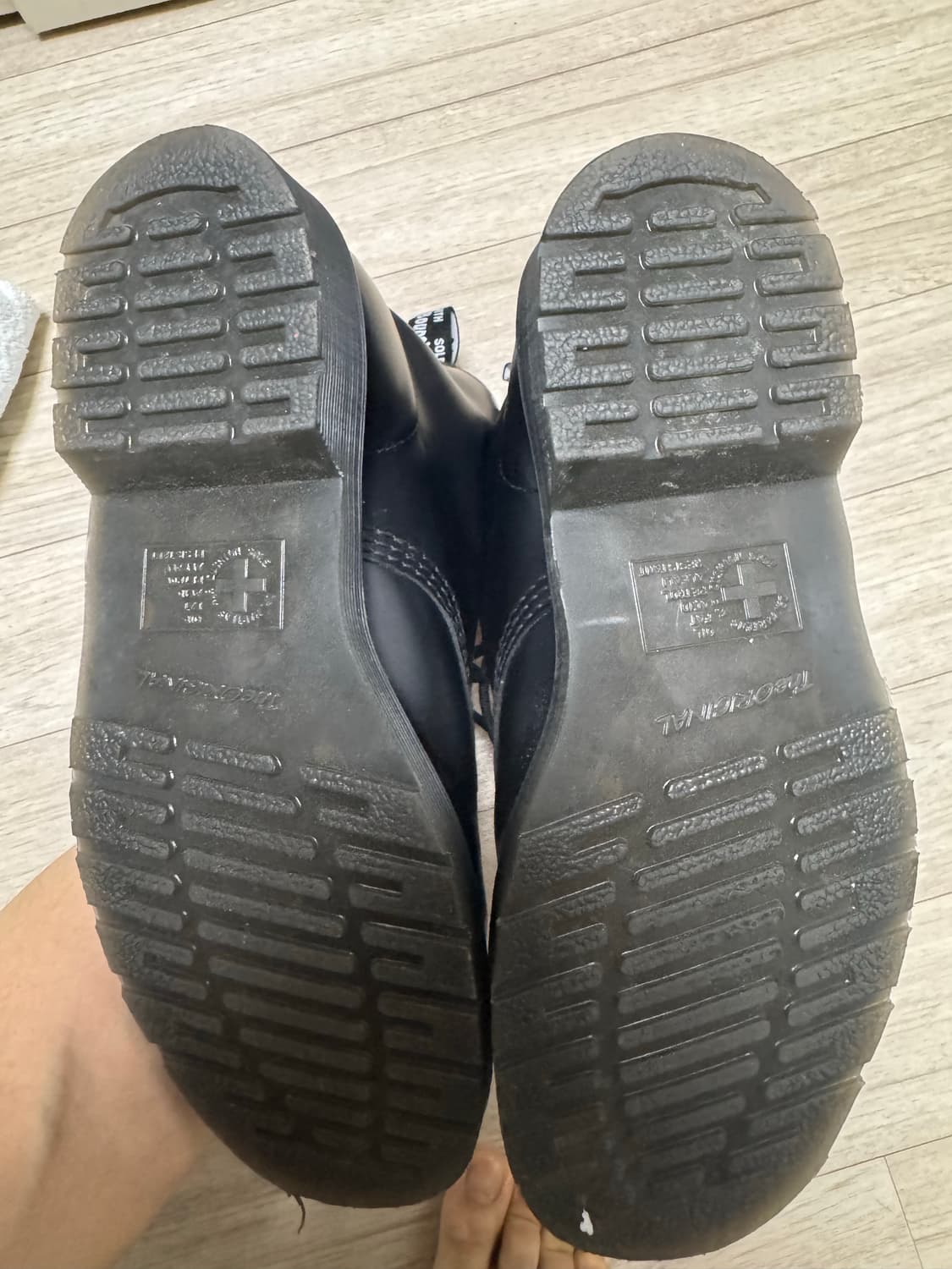 닥터마틴 1460 ws 270사이즈 판매합니다 상품이미지5