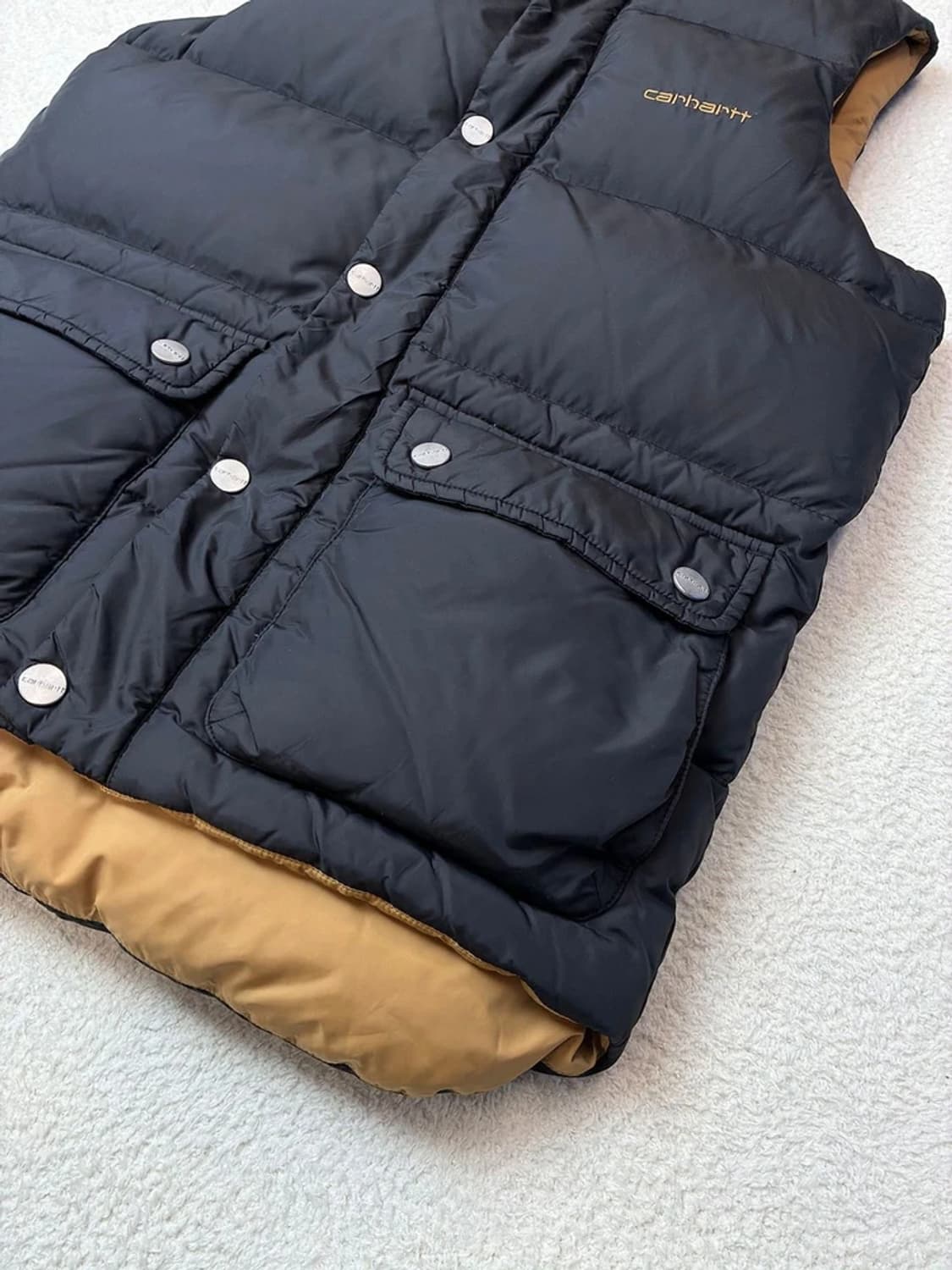 칼하트 WIP 덕다운 패딩 조끼 PN5915    상품이미지5