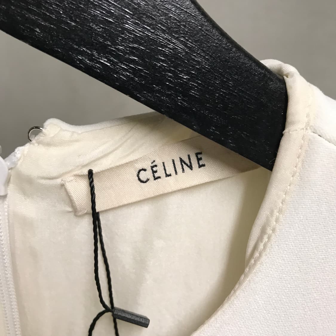 셀린느 화이트 반팔 블라우스 36(W) 상품이미지4