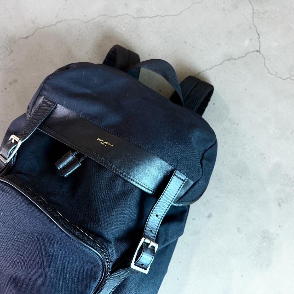 .생로랑 에디 슬리먼 15FW 헌팅 백팩 상품이미지3