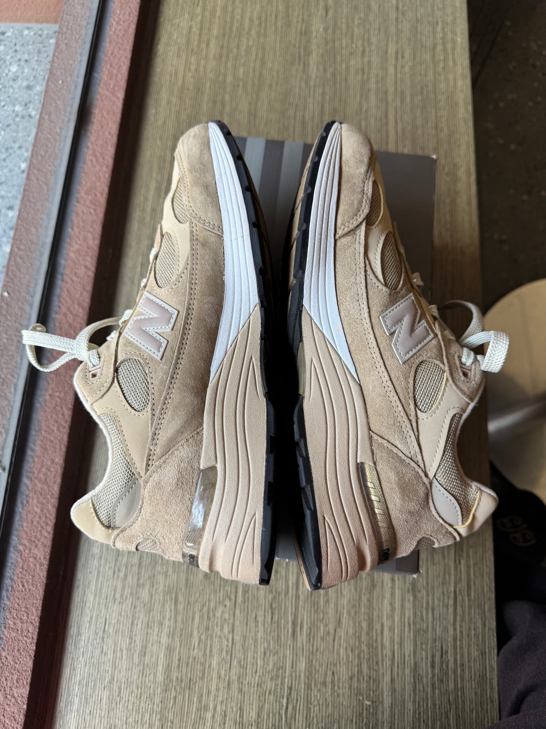 뉴발란스 992 탄 270 상품이미지7