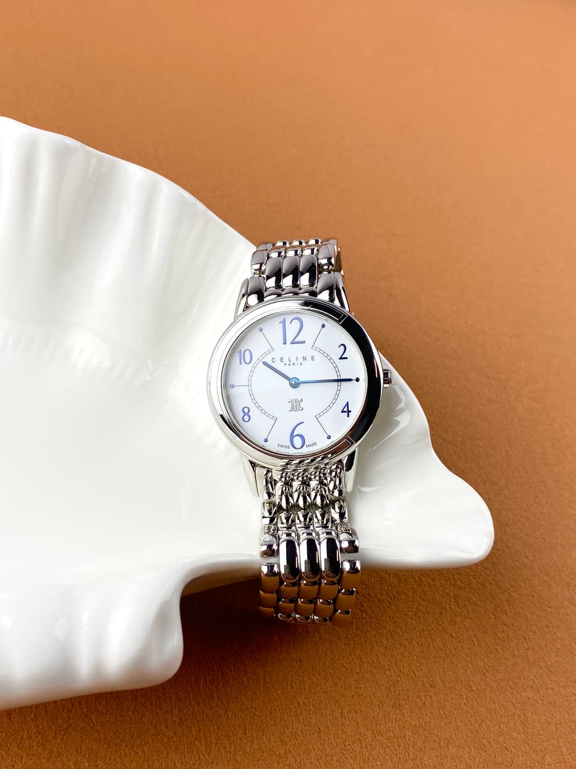CELINE white round steel watch UNISEX 상품이미지3