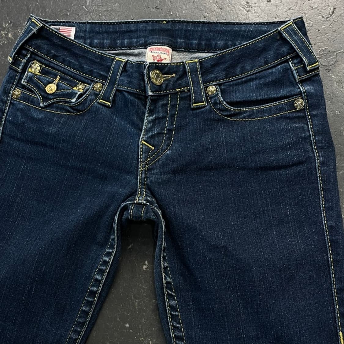 27 트루릴리전 옐로우 스티치 데님팬츠  상품이미지2