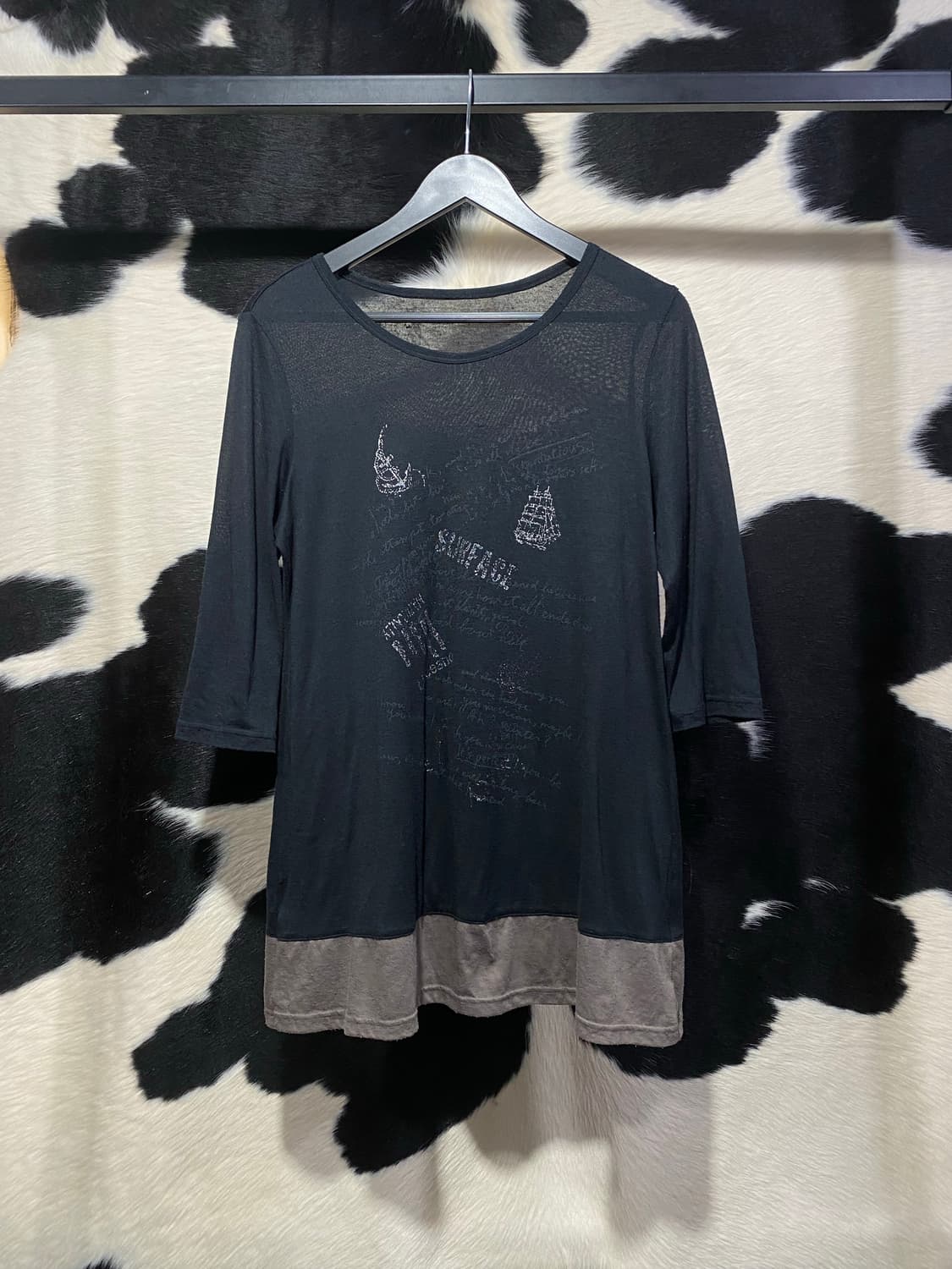 C’est tout 글리터 프린팅 디테일 레이어드 슬리브 상품이미지2