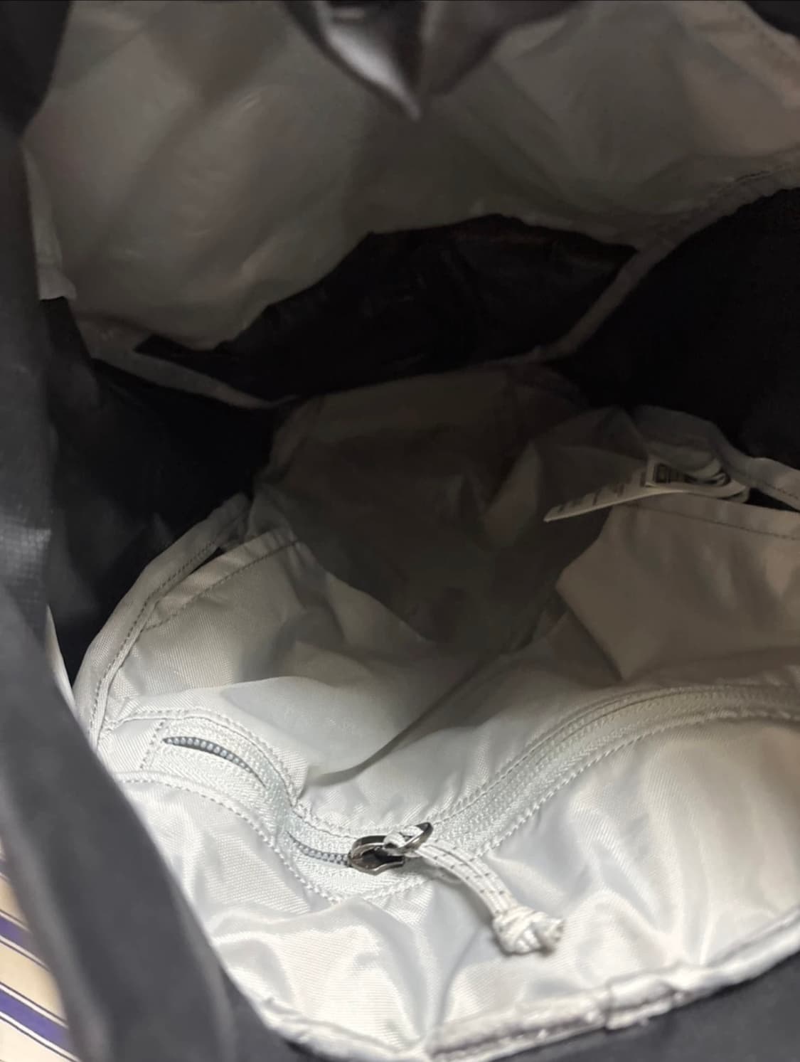 아크테릭스 헬리아드 10L 블랙 상품이미지3