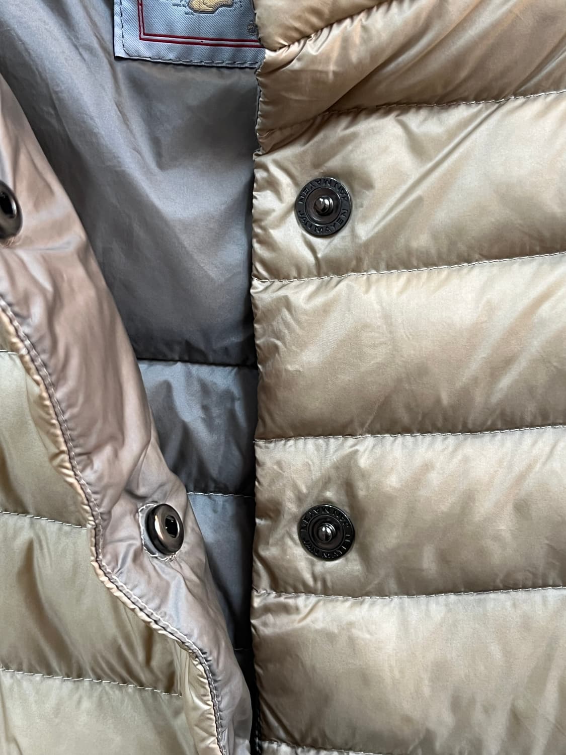 Jan Mayen 다운 경량 하프 슬리브 패딩 44 상품이미지8